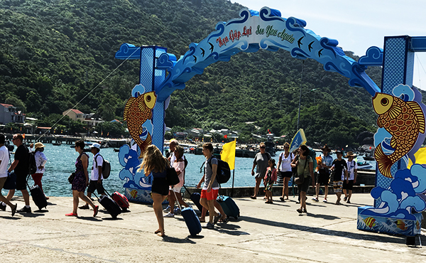 Khách du lịch đến Quảng Nam tăng cao trong dịp Giỗ Tổ Hùng Vương